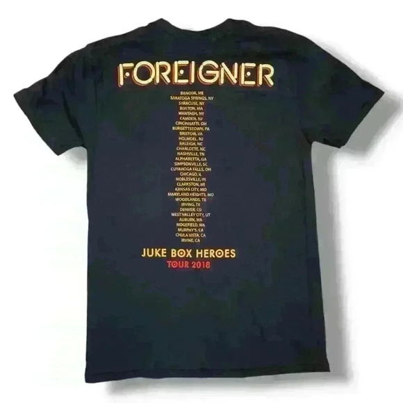 NWOT THE THREAD SHOP FOREIGNER 2018 TOUR SHIRT - Picture 3 of 3